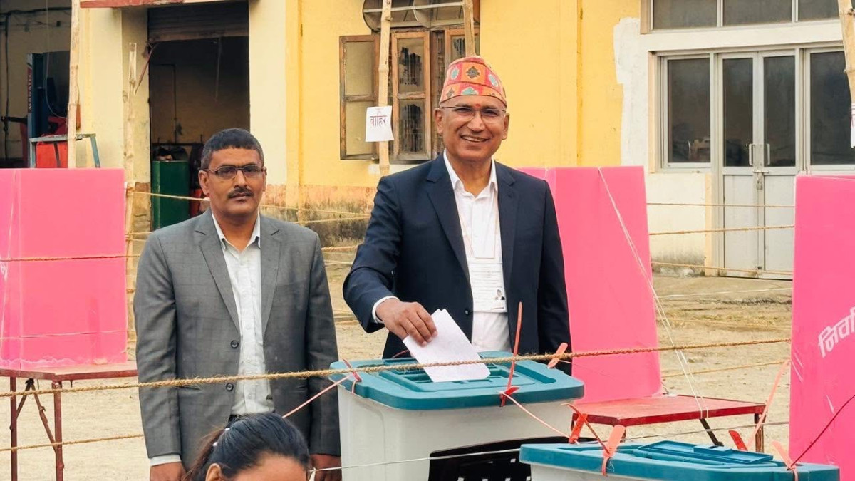 रुपन्देही २ का एमाले उम्मेदवार विष्णु पौडेलले गरे बुटवल ८ बाट मतदान