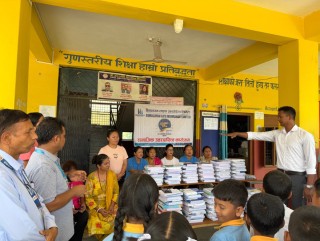 हिमालयन लाइफ इन्स्योरेन्सद्वारा बुटवलमा रक्तदान,जनज्योतिमा शैक्षिक सामग्री बितरण