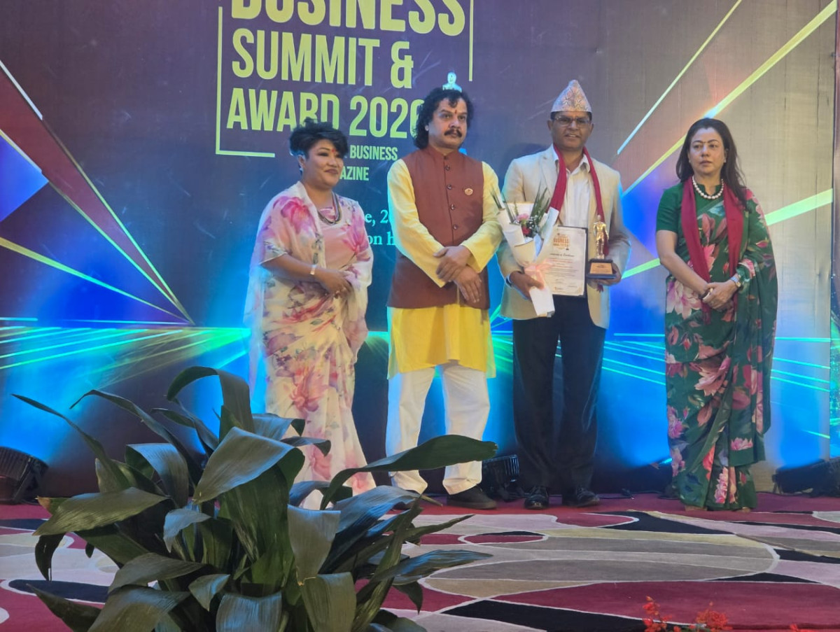 चेम्बर अफ कमर्स लुम्बिनीका अध्यक्ष पोखरेललाई ‘कर्पोरेट इन्डस्ट्री लिडरशिप अवार्ड’
