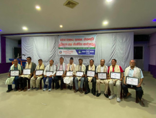 पत्रकार महासंघ रुपन्देहीद्वारा अग्रज पत्रकार सम्मान तथा फेलोसिप सम्पन्न