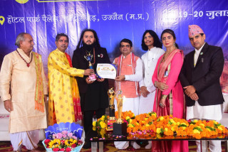 भारतमा ‘माँ शारदा अवार्ड’ बाट सम्मानित भए कान्छो ज्योतिष पाण्डे ,पन्थीलाई बिशेष सम्मान प्रदान