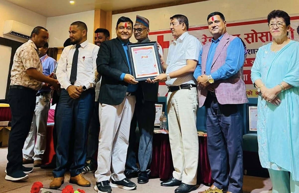 १०७ युनिट  रगत संकलन गरेको  गुल्मेली सम्पर्क समाज रुपन्देही सम्मानित