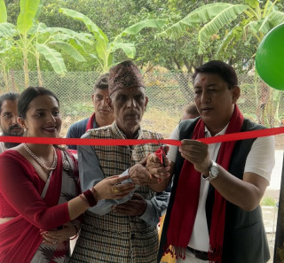 रूपन्देहीको मणिग्राममा नेपालका लागि नेपाली स्टोरको शुभारम्भ