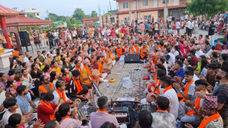 श्रृङगेश्वर धाममा धार्मिक संस्था रुद्रगणको शनिवारिय भजन (फोटोफिचर)